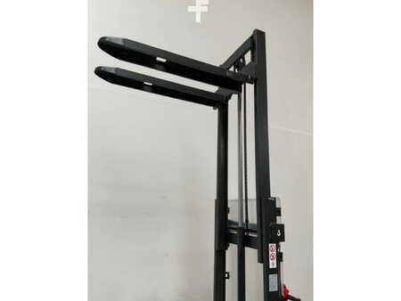 Apilador eléctrico 2024  Noblelift PSE12B29 (8)