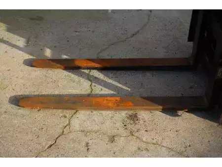 Elektryczne 4-kołowe - Toyota 15 (12)