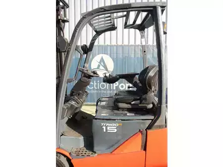 Elektryczne 4-kołowe - Toyota 15 (18)