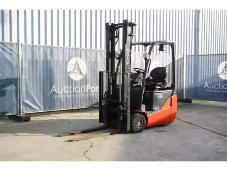 Elektryczne 4-kołowe - Toyota 15 (8)