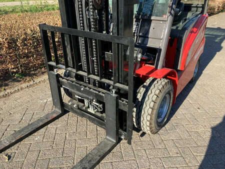 El truck - 4 hjulet 2022  Manitou ME 425C (7)