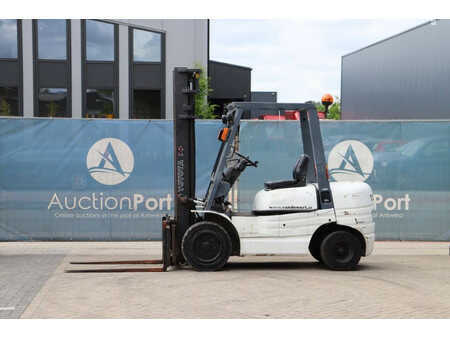Carrelli elevatori diesel 1997  Toyota 62-6FDF30 (1)