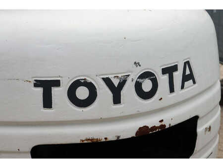 Carrelli elevatori diesel 1997  Toyota 62-6FDF30 (17)