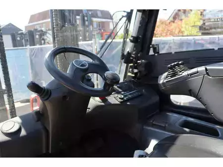 El truck - 4 hjulet 2020  Linde E30HL-01/600 (28)