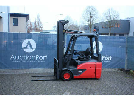 Eléctrico - 4 rodas 2017  Linde E16-02 (1)