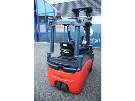 Eléctrico - 4 rodas 2017  Linde E16-02 (5)