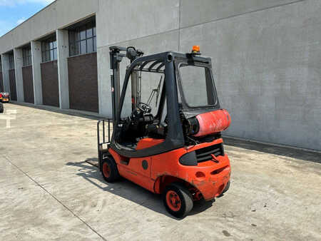 Wózki gazowe 1999  Linde H18T-02 (6)