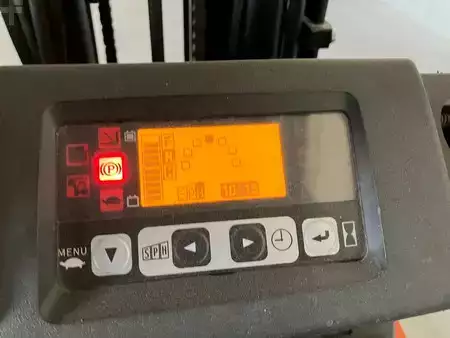 El truck - 4 hjulet 2015  Toyota 8FBET15 (13)