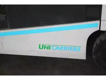 Chariots électriques à 4 roues 2016  Unicarriers JAG1N1L18Q (16)