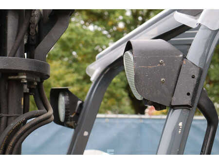 Eléctrico - 4 rodas 2014  Toyota 8FBMT30 (13)