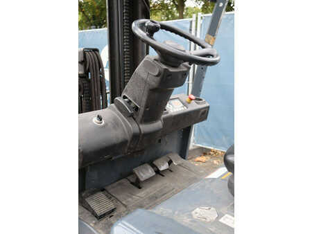 Eléctrico - 4 rodas 2014  Toyota 8FBMT30 (24)