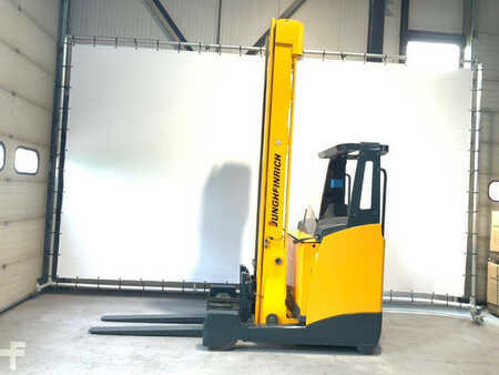 Schubmaststapler - Jungheinrich ETV 320 (2)