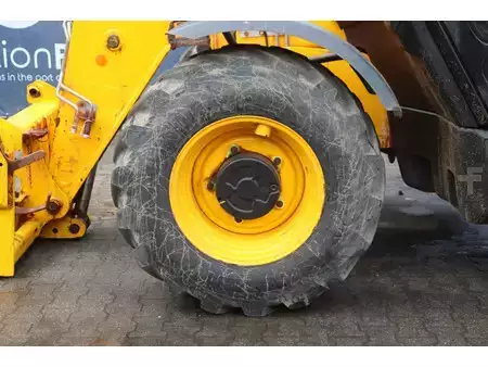 Telescopic forklift rigid 2022  JCB 535-95 (16)