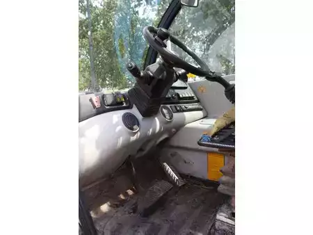 Empilhador telescópico-Fixo - New Holland LM5060 Plus (23)