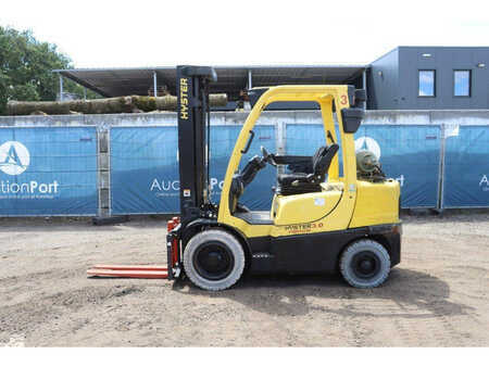 Chariot élévateur gaz 2019  Hyster H3.0FT (2)