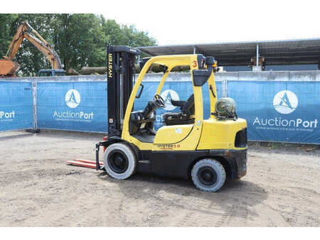 Chariot élévateur gaz 2019  Hyster H3.0FT (3)