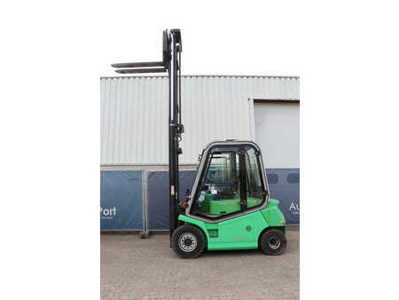 Elektro 4 Rad 2006  Cesab Mak 400 AC (23)