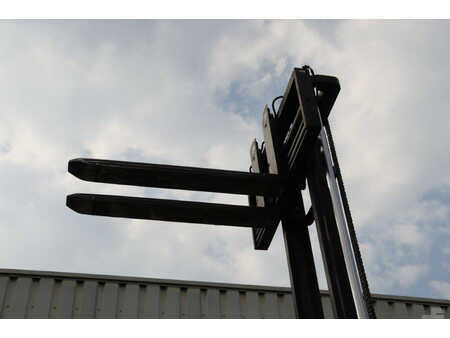 Elektro 4 Rad 2006  Cesab Mak 400 AC (25)