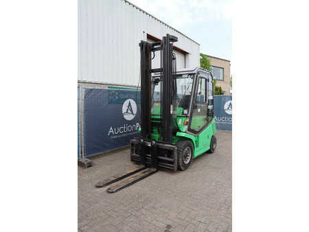 Elektro 4 Rad 2006  Cesab Mak 400 AC (9)