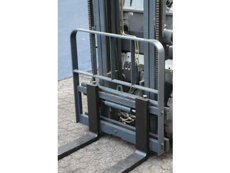 Carrelli elevatori GPL - Nissan 25 (10)