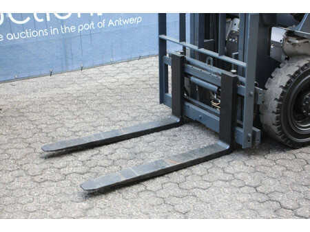 Carrelli elevatori GPL - Nissan 25 (9)