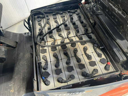 Elektro 4 Rad 2015  Toyota 8FBET13 (5)