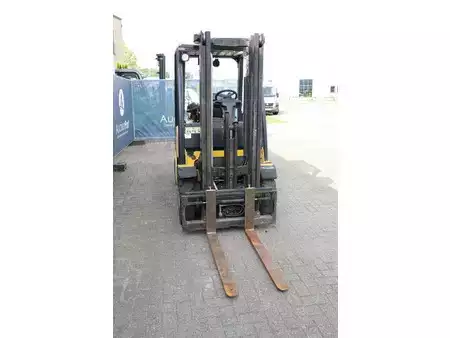 LPG Forklifts 2011  Yale GLP25VX F2170 (7)