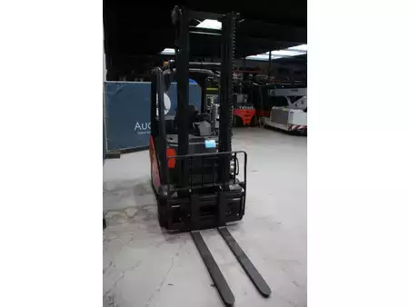 Diesel gaffeltruck 2015  Linde H18D-01 (6)