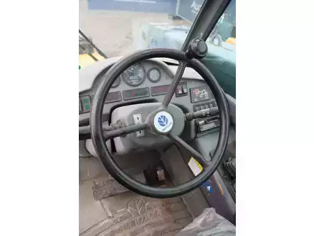 Teleskoptruck fast bom 2000  New Holland LM 410 (29)