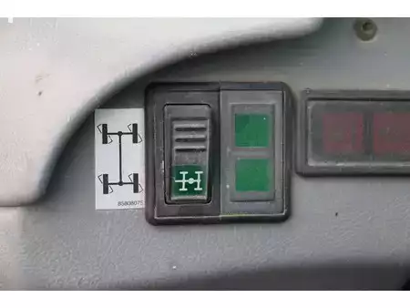 Teleskoptruck fast bom 2000  New Holland LM 410 (33)