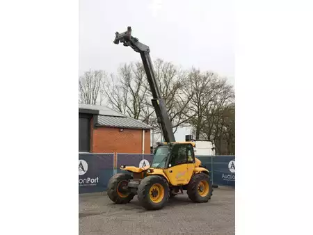 Teleskoptruck fast bom 2000  New Holland LM 410 (39)