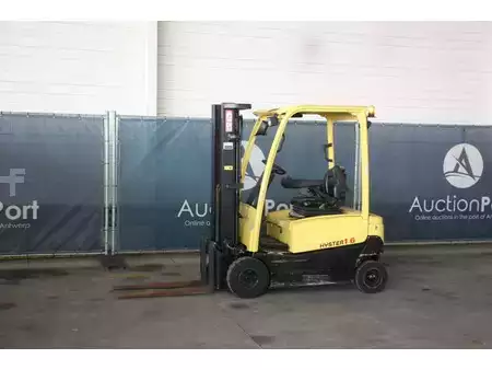 Elektro 4 Rad 2010  Hyster J1.6 XN (1)