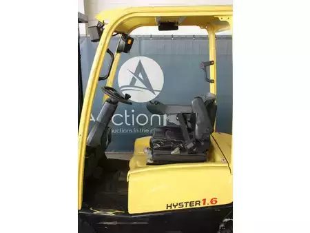 Elektro 4 Rad 2010  Hyster J1.6 XN (21)