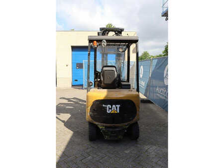 Elektrisk- 4 hjul 2004  CAT Lift Trucks EP30K (5)