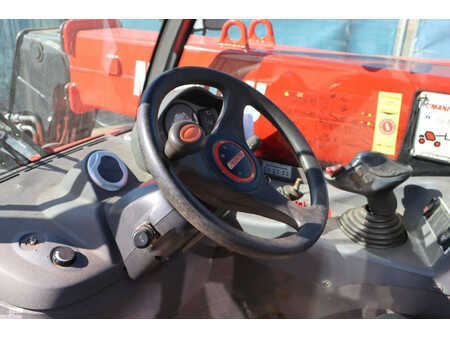 Sollevatori telescopici rigidi 2012  Manitou MT 625 (17)