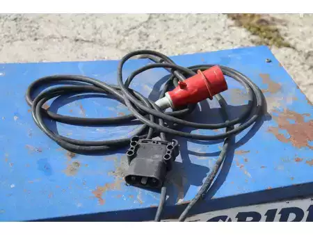 Eléctrico - 4 rodas 2001  Fenwick E25-02 (10)