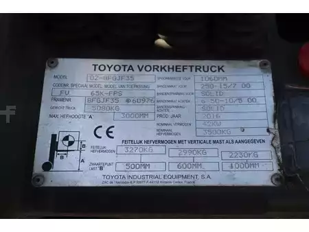 LPG VZV 2016  Toyota 02-8FGJF35 (29)