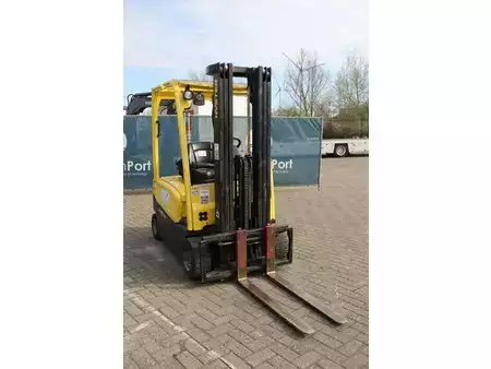 4-wiel elektrische heftrucks 2010  Hyster J2.0XN (6)