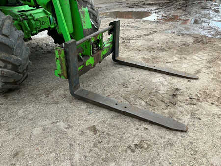 Chariots téléscopiques fixes 2010  Merlo P32.6 (7)