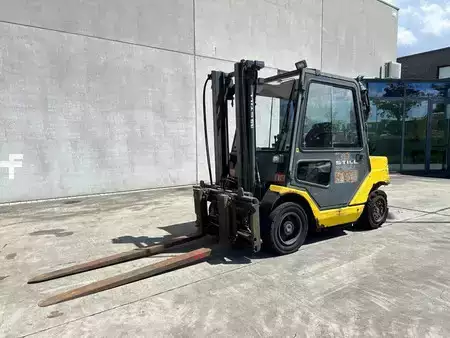 Diesel heftrucks 2002  Still R70-45 (1)