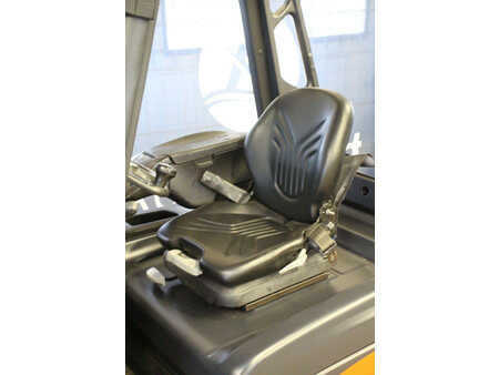 Eléctrica de 4 ruedas 2019  Linde E25 (23)