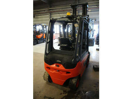 Eléctrica de 4 ruedas 2019  Linde E25 (5)