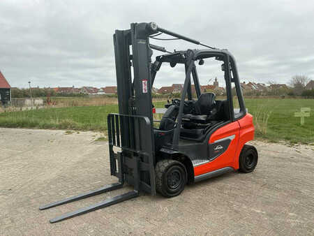 Diesel heftrucks 2021  Linde H25D-01 (1)