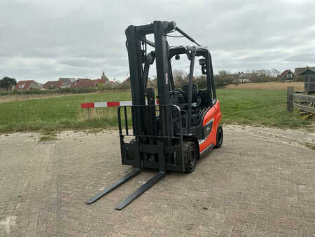 Diesel heftrucks 2021  Linde H25D-01 (7)