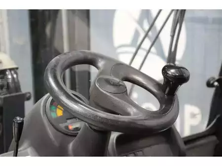 Elektrisk- 4 hjul 1998  Linde E48P-02 (22)