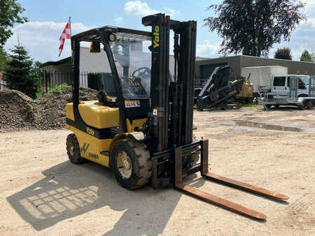 Diesel Forklifts 2006  Yale GDP25VX (7)