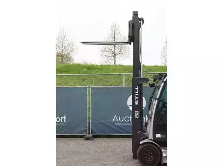 Carrelli elettrici 4 ruote 2019  Still RX60-25 (33)