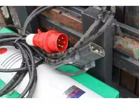 Eléctrica de 4 ruedas 2019  Linde E16P-02 (14)