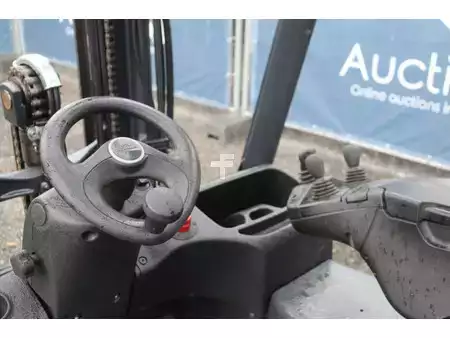 Eléctrica de 4 ruedas 2019  Linde E16P-02 (24)