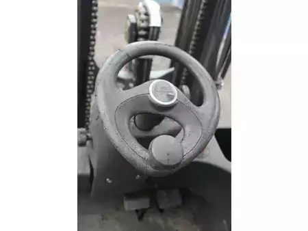 Eléctrica de 4 ruedas 2019  Linde E16P-02 (26)